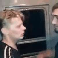 2724
