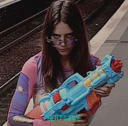232