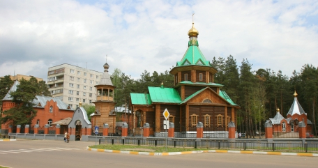 Файл:Церковь Блаженной Матроны Московской, г. Раменское.jpg